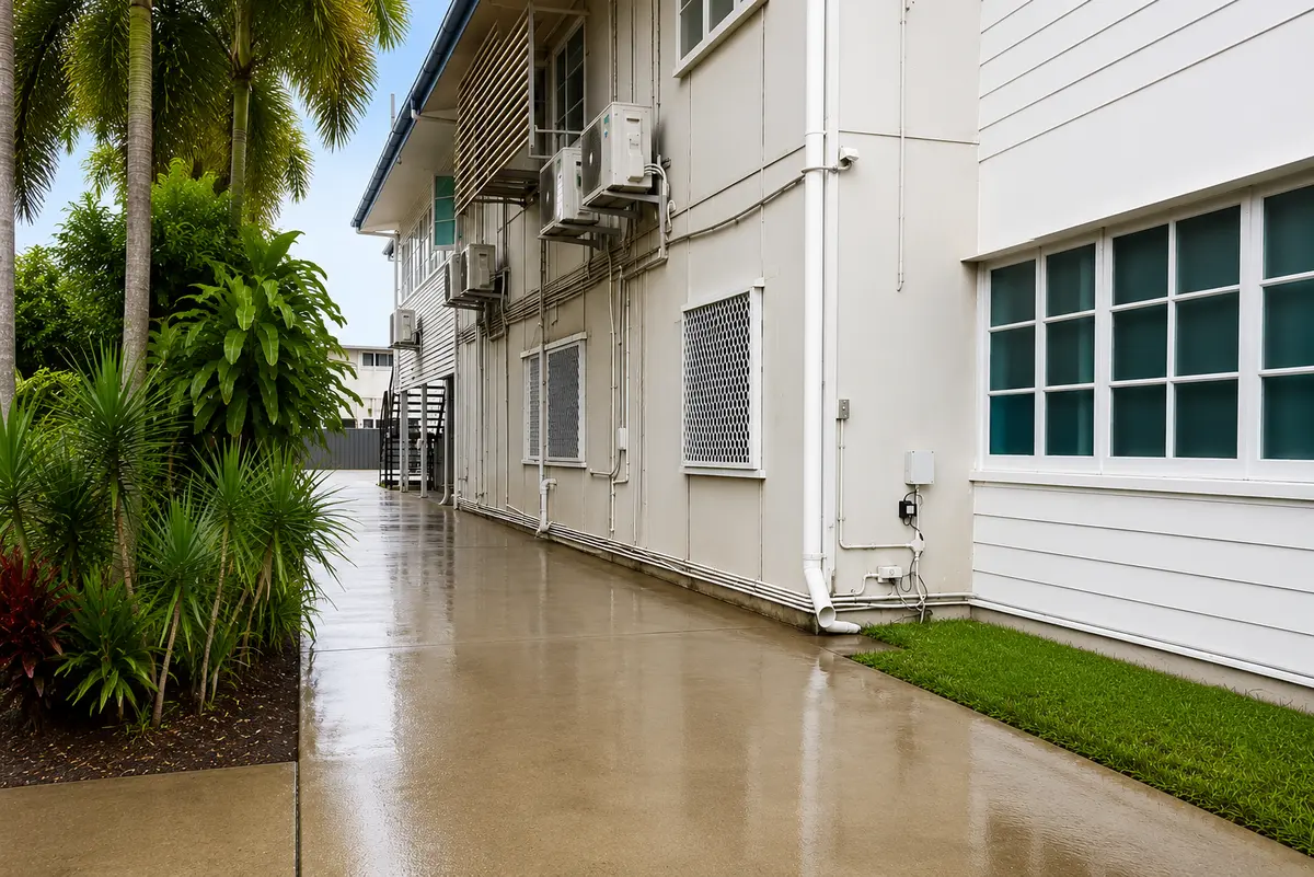 Commercial Pressure Washing