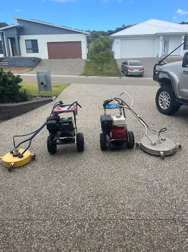 Residential pressure washing Townsville driveway cleaning